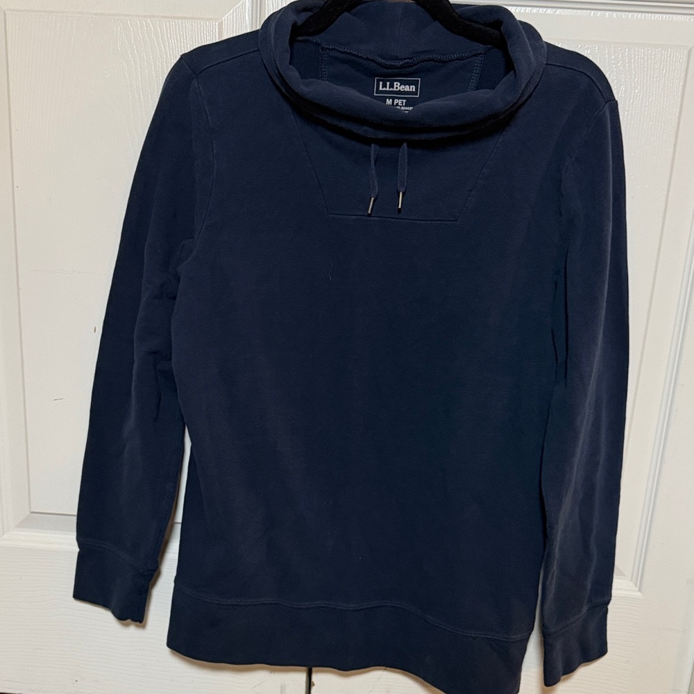 L.L. Bean Navy Funnel Collar Pullover Sweatshirt- Medium Petite
